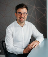 Book an Appointment with Matthew S at Dr Jo Gee Psychological Therapies
