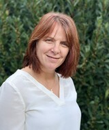 Book an Appointment with Helen Button at Oxford CBT